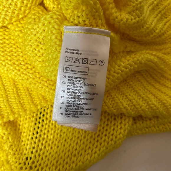 H&M sweater - Picture 7 of 7